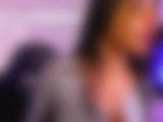 Lauren Saenz's Live Sex Cam Show