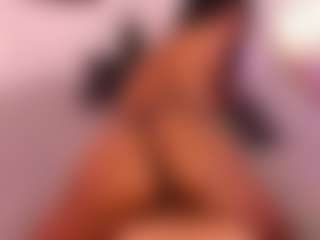 Live cam show with Lauren Saenz - Latina on camwithhim.com | colombia