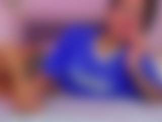 Live cam show with Lauren Saenz - Brown Eyes Ebony on EXY