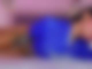 Live cam show with Lauren Saenz - Spank MILF on Latina Girls
