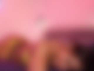 Live cam show with Lauren Saenz - Fit on SpunkLive