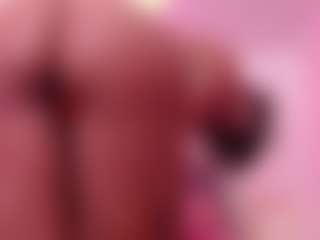 Live cam show with Lauren Saenz - Fit on TeamSkeetLive
