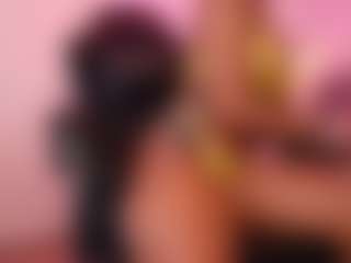 Live cam show with Lauren Saenz - Ebony on LiveSexCams6 | colombia