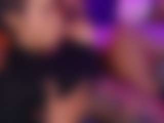 Lauren Saenz's Live Sex Cam Show