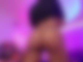 Lauren Saenz's Live Sex Cam Show