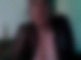 Live cam show with harleyslut - Garter on Camiplay Live