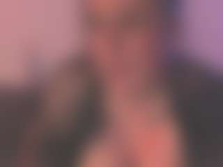 Live cam show with harleyslut - Garter on Taboo Cams XXX