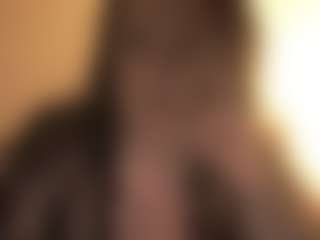 Live cam show with harleyslut - Garter on live.xbliss.ai