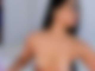 Live cam show with Steffany Redx - Oil on CamwithHer