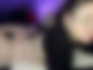 Show in cam erotica live di ThickBambii