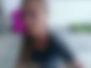 Live cam show with Deidi - Fingering on slutload