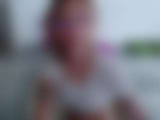 Live cam show with Deidi - College on Camsoda