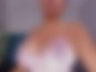 Fabiana BIG BOOBS's Live Sex Cam Show