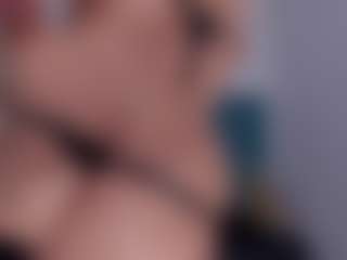 Live cam show with Fabiana BIG BOOBS - Hush on Camsoda