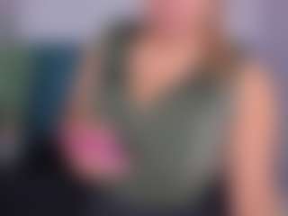 Live cam show with Fabiana BIG BOOBS - Hush on Camsoda