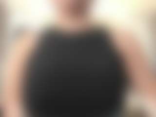 Live cam show with Fabiana BIG BOOBS - Hush on Streamer API