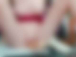 Live cam show with Anal_Queen_Mona - Implants on chickslive.net