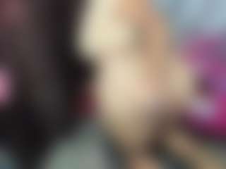 Spettacolo in cam dal vivo con nasly - Gape su Camsoda