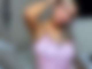 mia-hott's Live Sex Cam Show