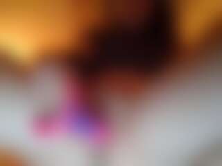 Live cam show with babymaeve - Ddlg on CamwithHer