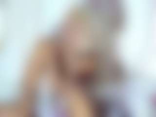 shanalawless's Live Sex Cam Show