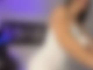 Live cam show with Adri Rogers - Twerking on Hubzter Live