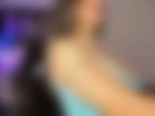 Adri Rogers's Live Sex Cam Show
