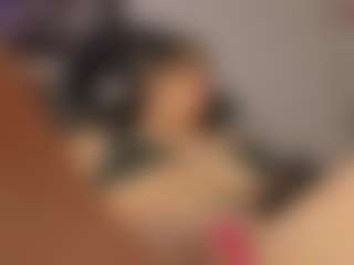 Live cam show with Adri Rogers - Blondie on sexylive.show