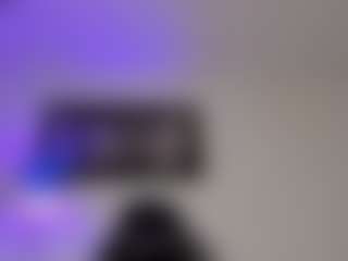 Adri Rogers's Live Sex Cam Show