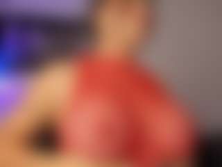 Live cam show with Adri Rogers - Blondie on Camsoda