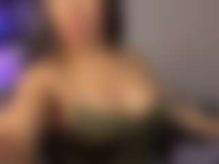 Adri Rogers's Live Sex Cam Show