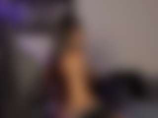 Adri Rogers's Live Sex Cam Show