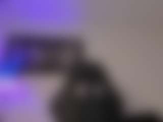 Adri Rogers's Live Sex Cam Show