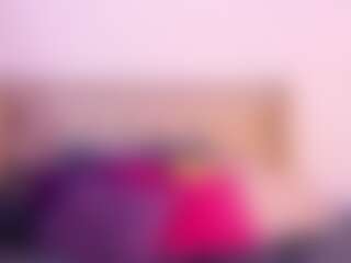 Live cam show with LenaStyles - Black on studioflirtlive.com