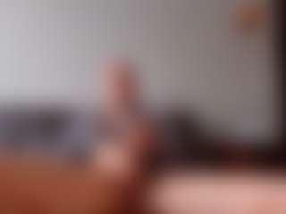 Moggleflop's Live Sex Cam Show