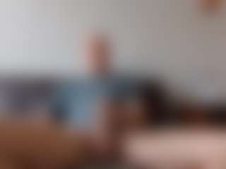 Moggleflop's Live Sex Cam Show