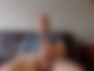 Moggleflop's Live Sex Cam Show