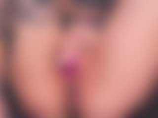 Live cam show with diana_rotor - Hairy Pussy on livesuperchat.net