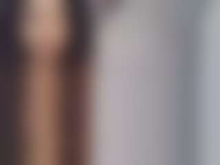 MacitaMalibu's Live Sex Cam Show