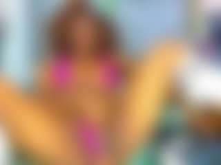 nalajoyce MILF webcam performer live streaming