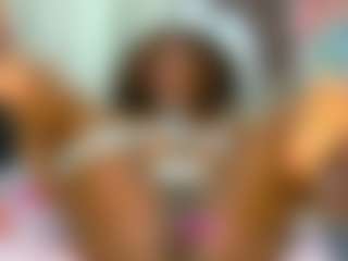 Live cam show with nalajoyce - Athletic Ebony on Camsoda Late Night