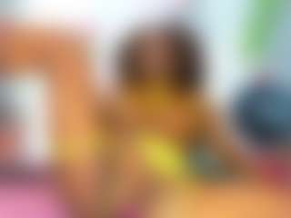 nalajoyce MILF webcam performer live streaming