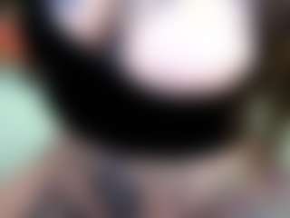 Live cam show with pamelagunns - Spank MILF on Milfs Live