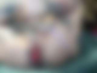Live cam show with pamelagunns - BBW Middle Aged on AdultVida.com