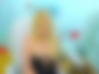 Live cam show with Allie - Office on Camsoda