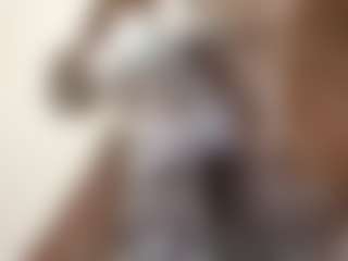 sweetdickwillie223's Live Sex Cam Show