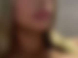 Live cam show with jennermd - Atm on AdultVida.com