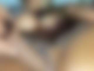 Live cam show with jennermd - Fatpussy on Big Tits