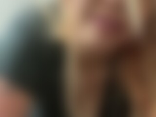 Live-sekscamshow van Curvy Cyber Nympho