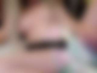 Live cam show with ilaiza - Curvy Middle Aged on AdultVida.com